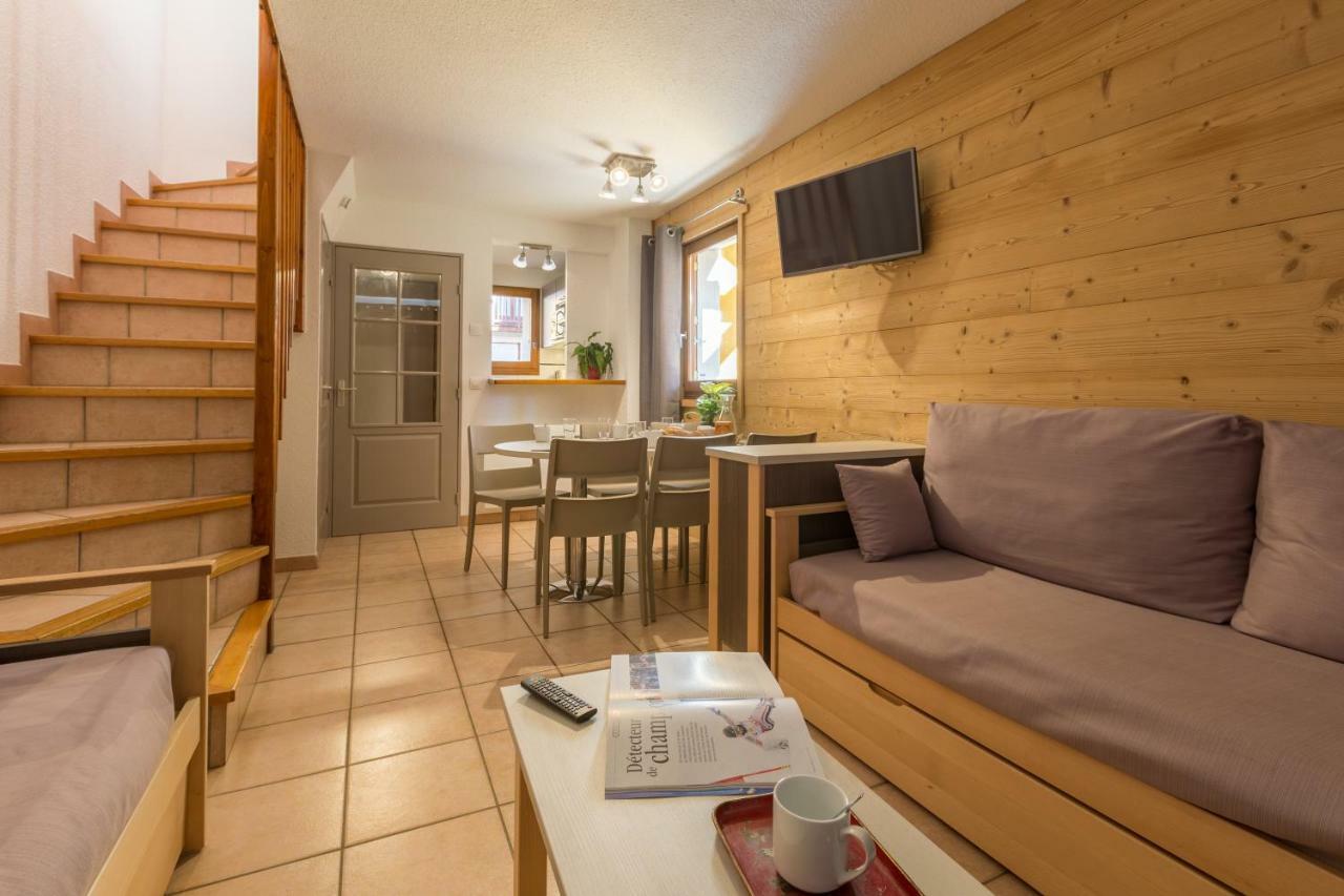 Les Chalets Du Jardin Alpin La Salle-les-Alpes Exteriör bild