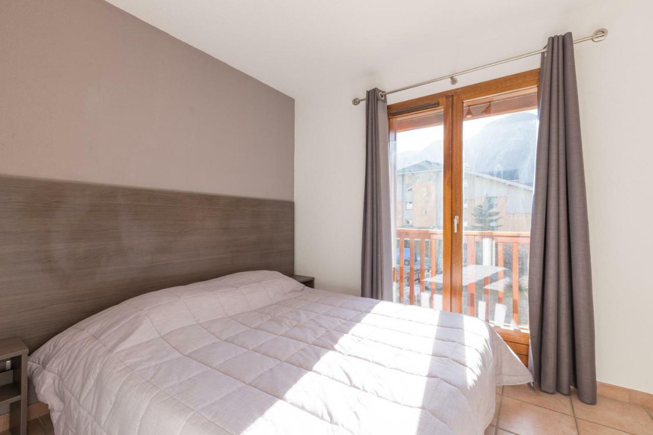 Les Chalets Du Jardin Alpin La Salle-les-Alpes Exteriör bild