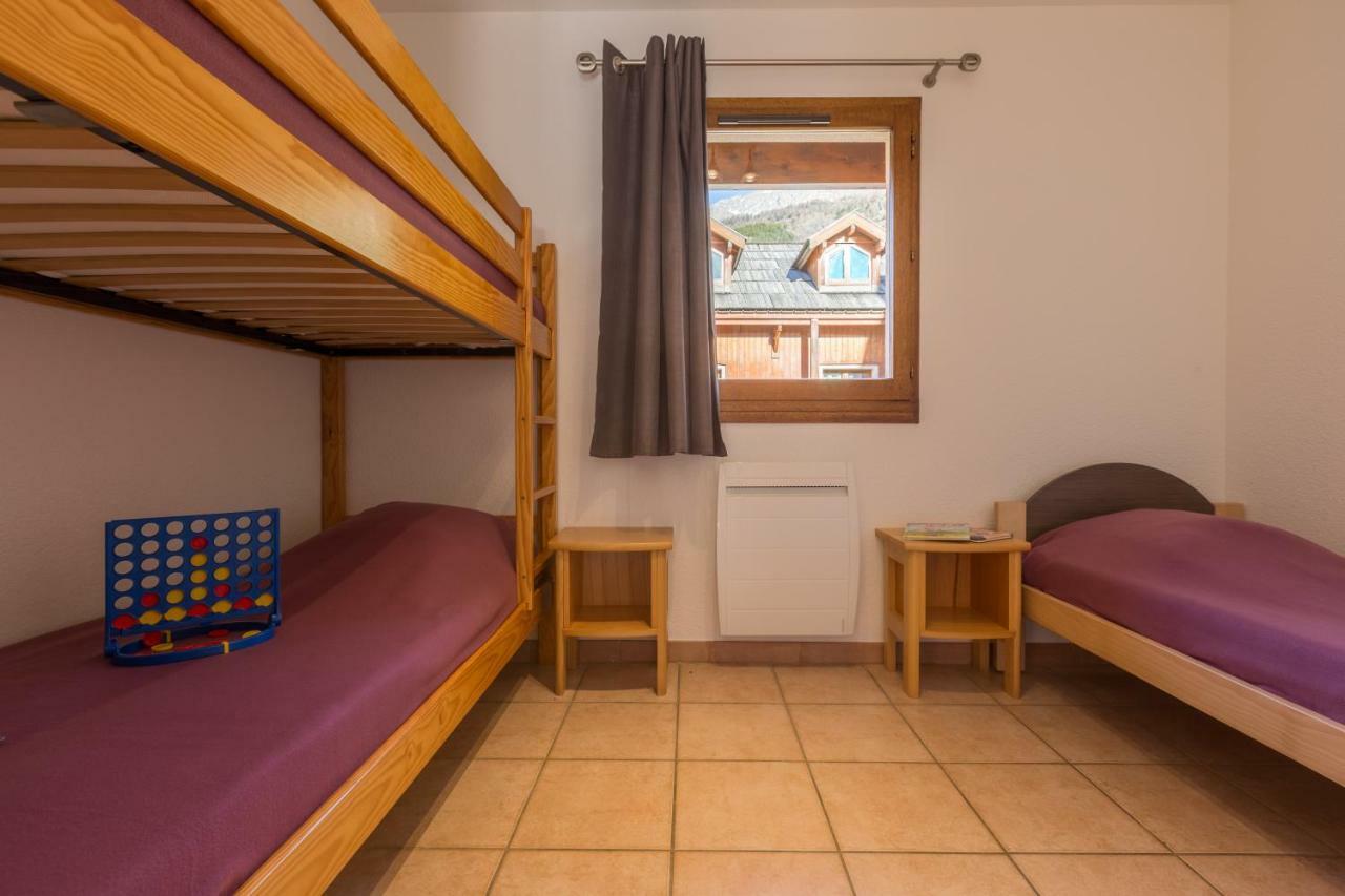 Les Chalets Du Jardin Alpin La Salle-les-Alpes Exteriör bild