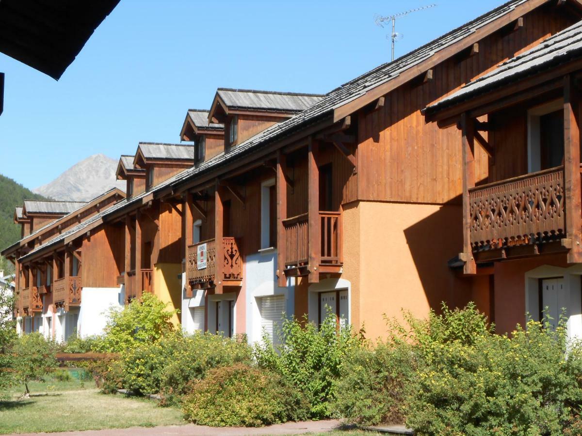 Les Chalets Du Jardin Alpin La Salle-les-Alpes Exteriör bild