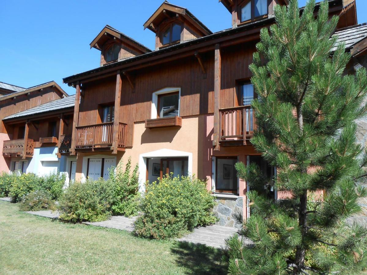 Les Chalets Du Jardin Alpin La Salle-les-Alpes Exteriör bild